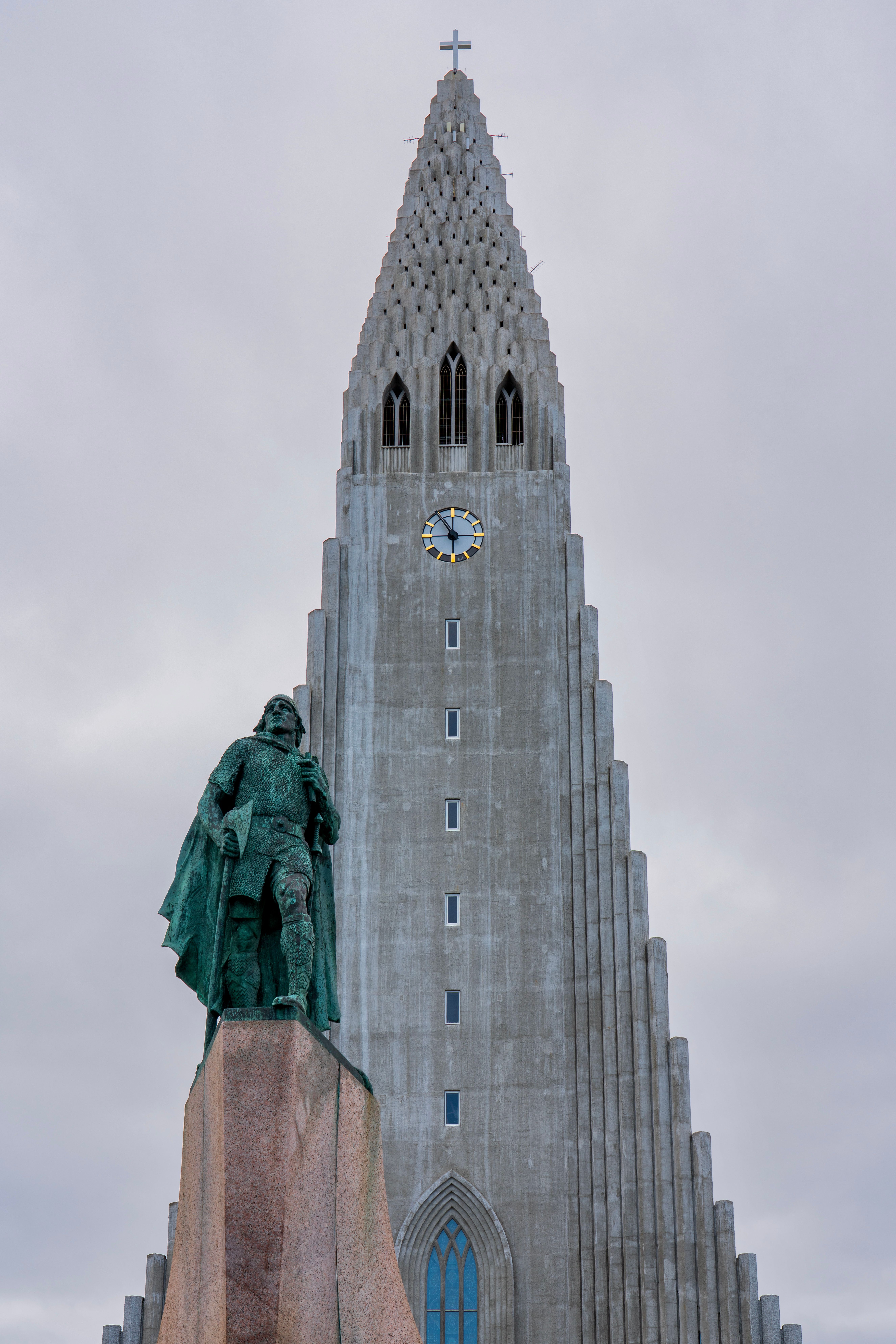 View of Hallgrímskirkja Church with Leif Erikson statue in Reykjavik, Iceland.