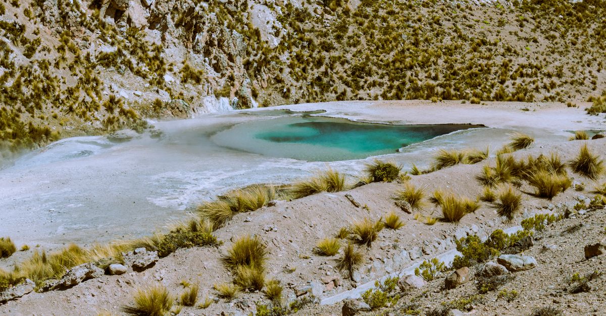 remote desert hot springs pools, nevada landscape panoramic, geothermal pools sunset, desert canyon hot spring