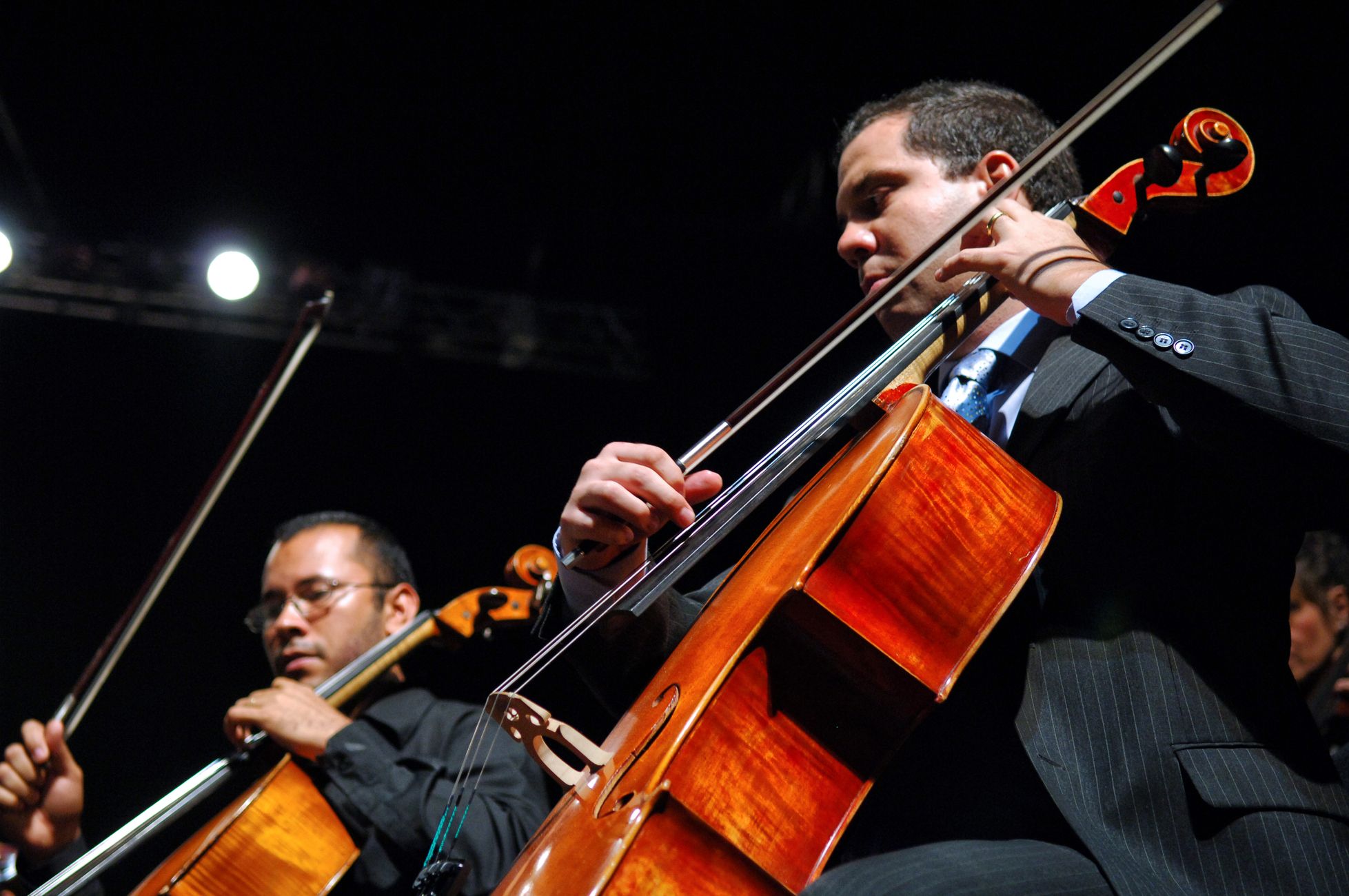 Youth Orchestras of San Antonio losing its longtime music director - San Antonio Express-News