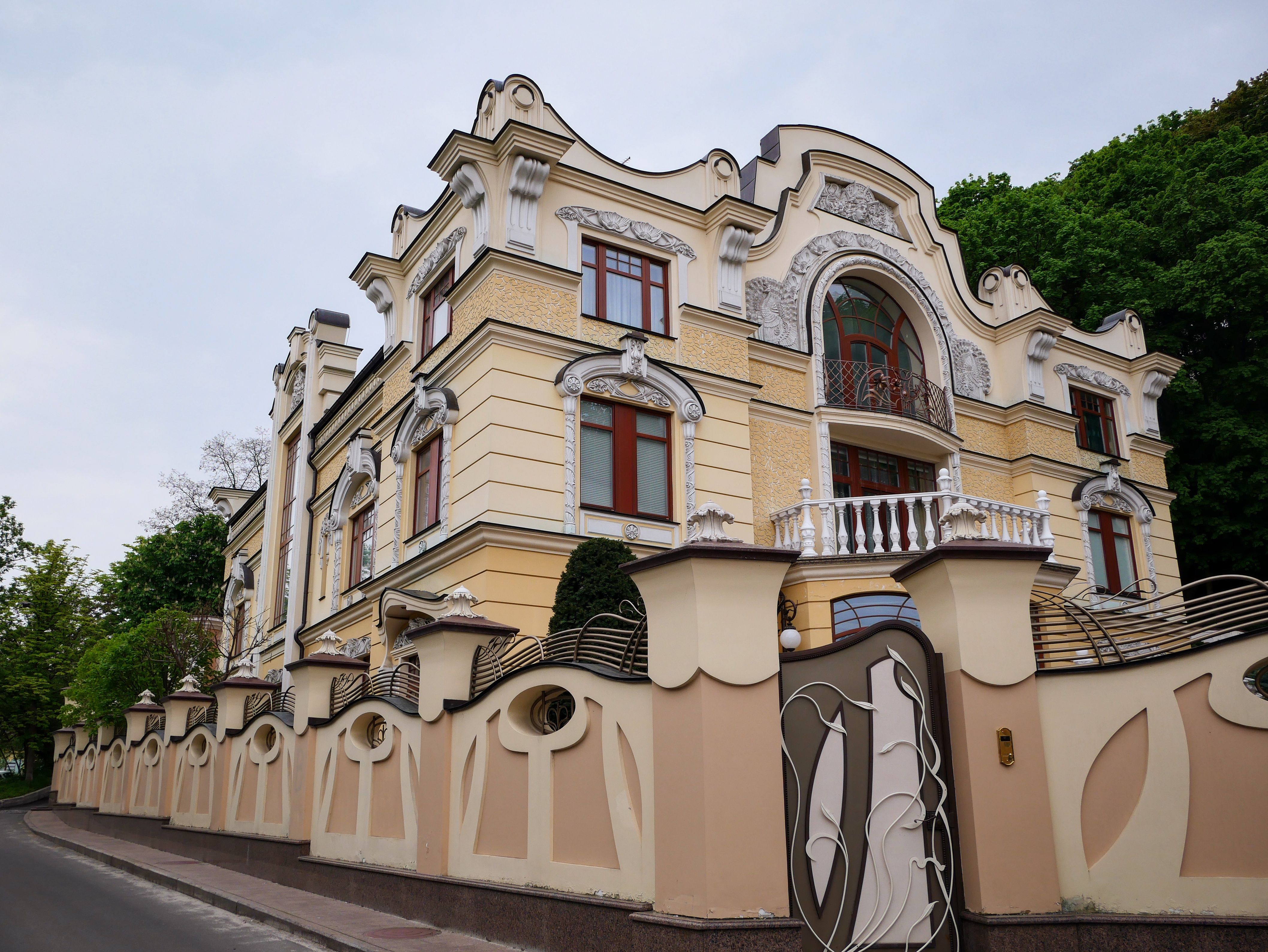 the house of decor — Photo by Lena Netkach on Pexels
