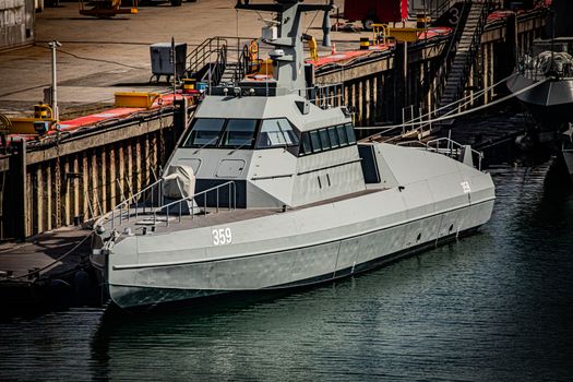 German Submarine Supplier Eyes Role Building Warships in Canada