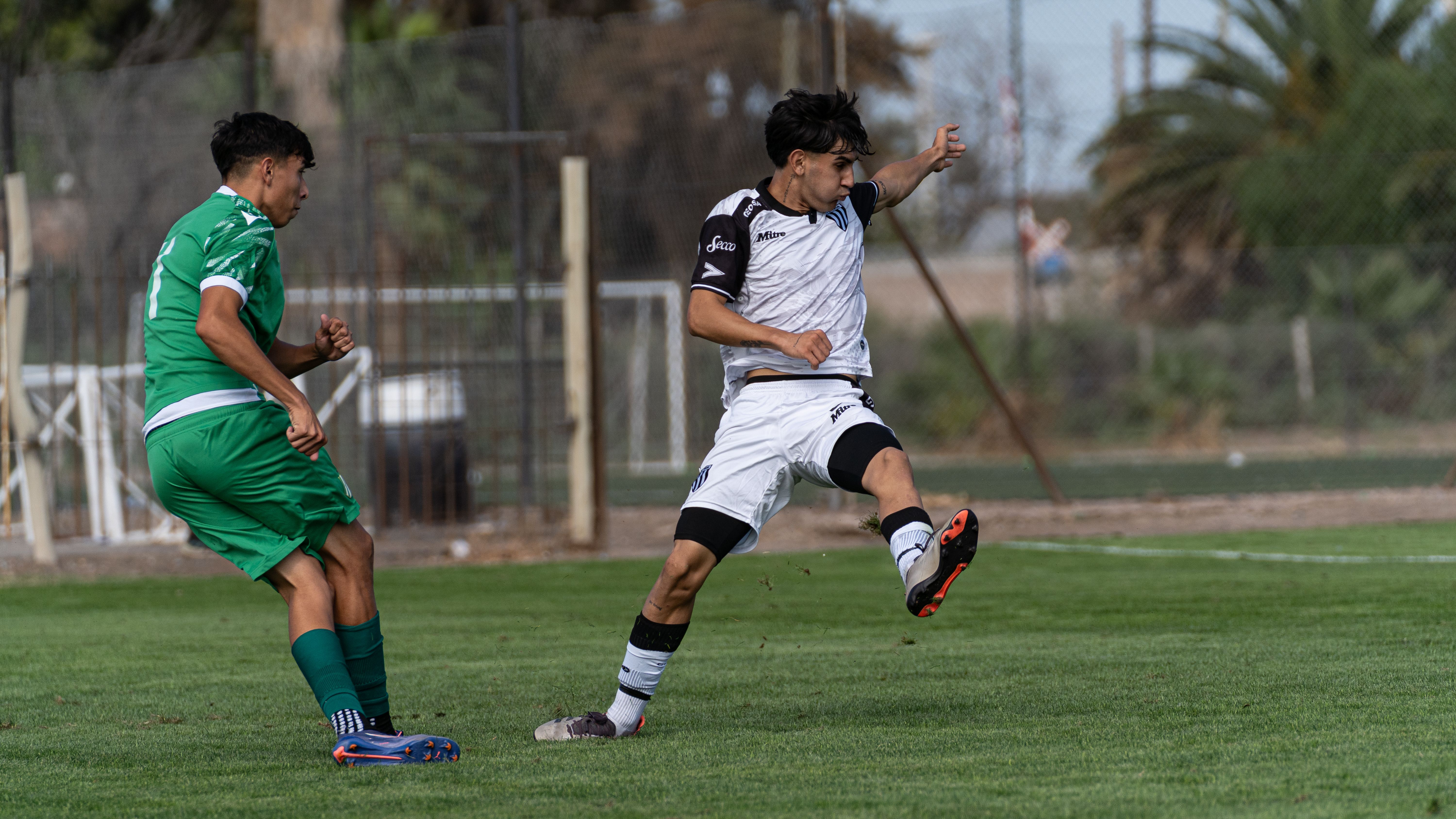 AI-powered camera tracking a soccer player's movements in real time