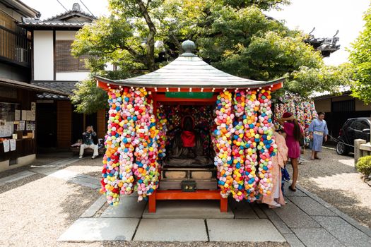Nishiki market food and knives tour — Kyoto