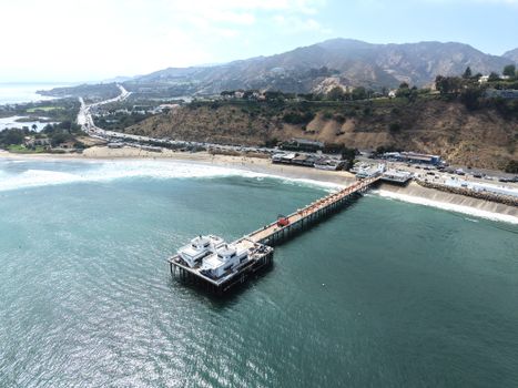 Malibu to Santa Monica coastal day — Los Angeles