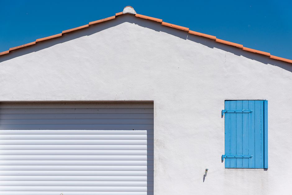 Ravalement de façade dans le Valenciennois : le regard d'un couvreur sur la jonction toit-mur, la brique et le vrai coût 3 ravalement façade brique dans le Valenciennois