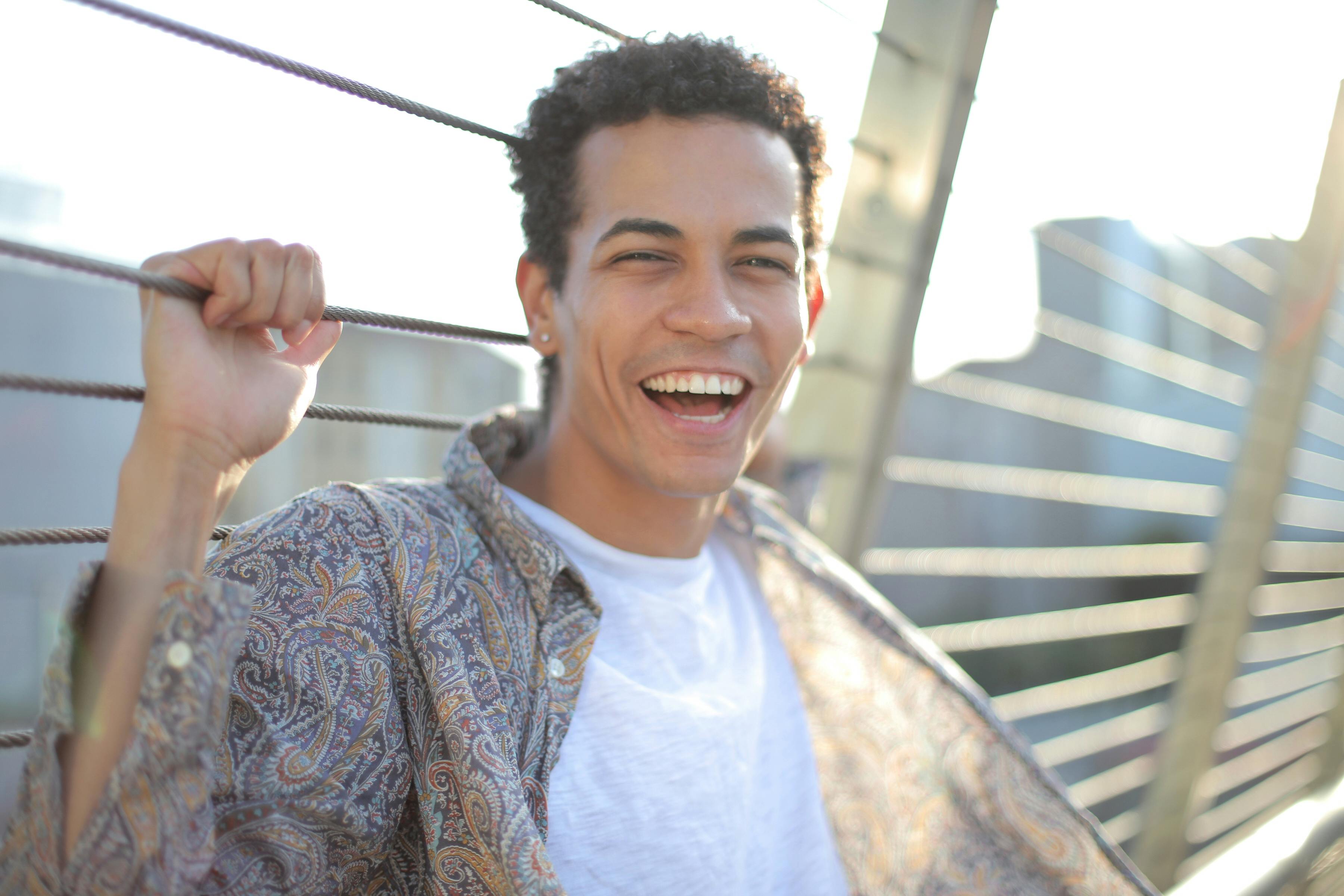 How do you know if a guy is deeply in love with a girl?