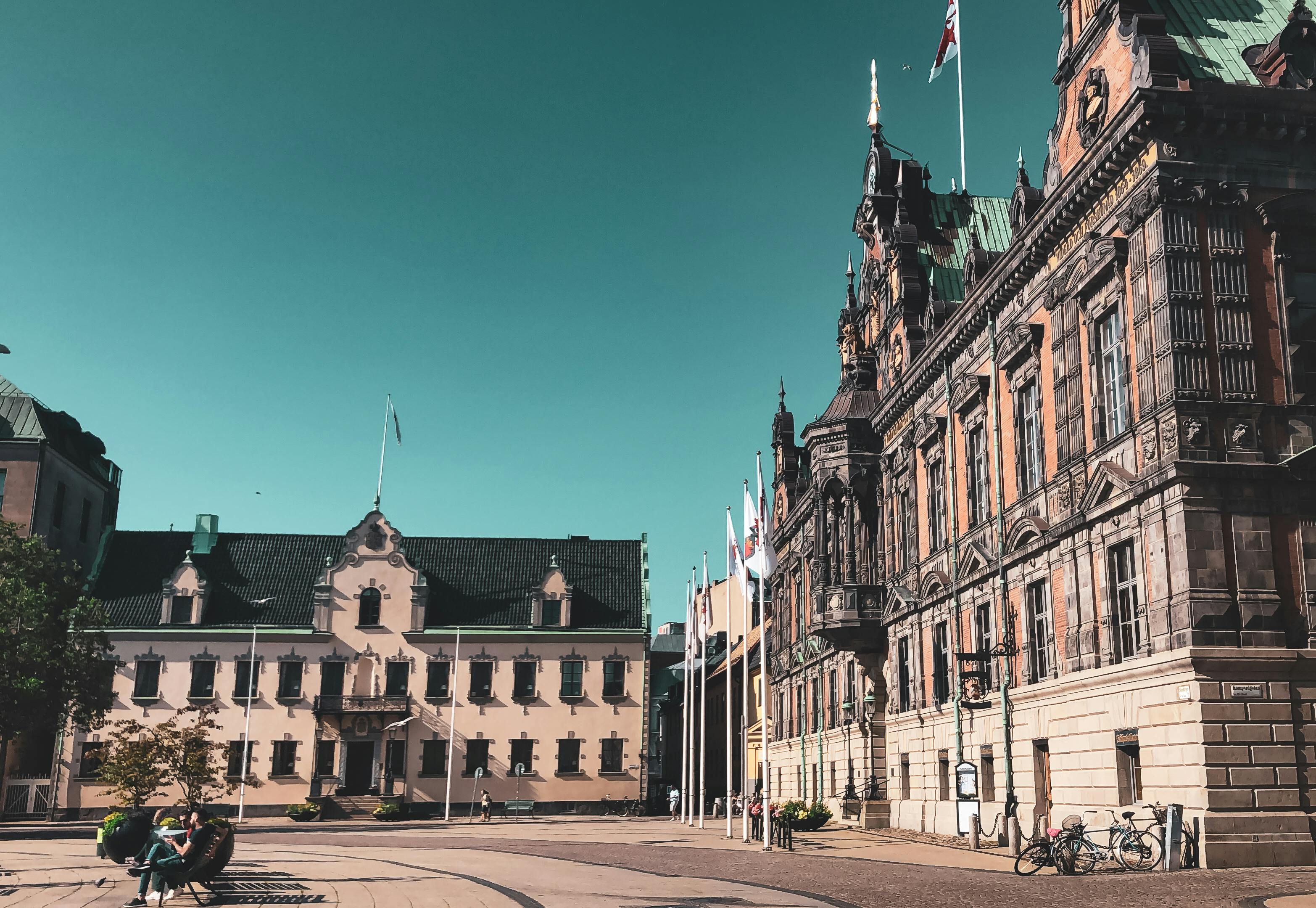 close up shot of malmo city hall