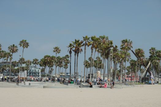 Venice Beach and boardwalk morning — Los Angeles