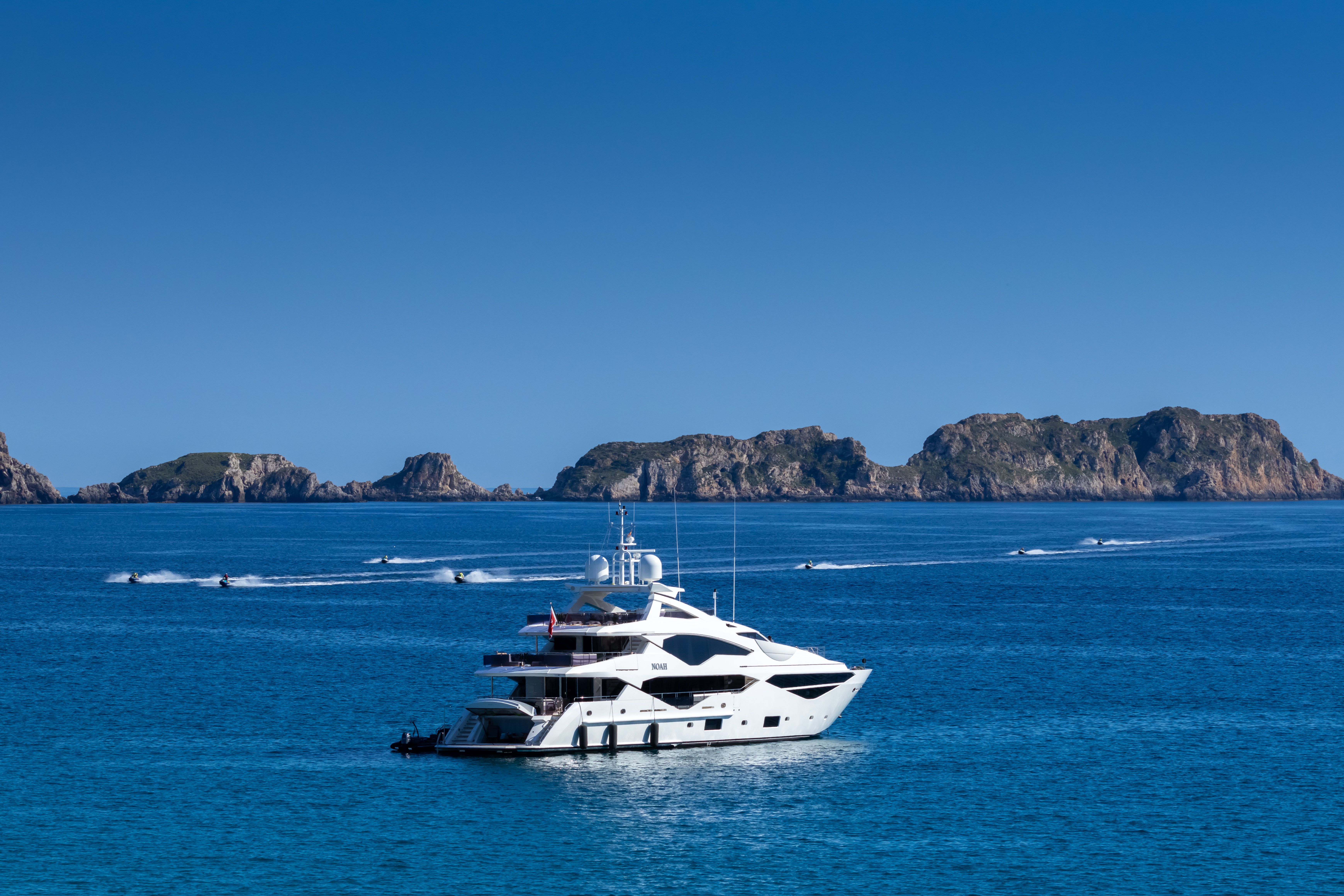 Experience Ibiza: Ultimate Luxury Car Rental Ibiza