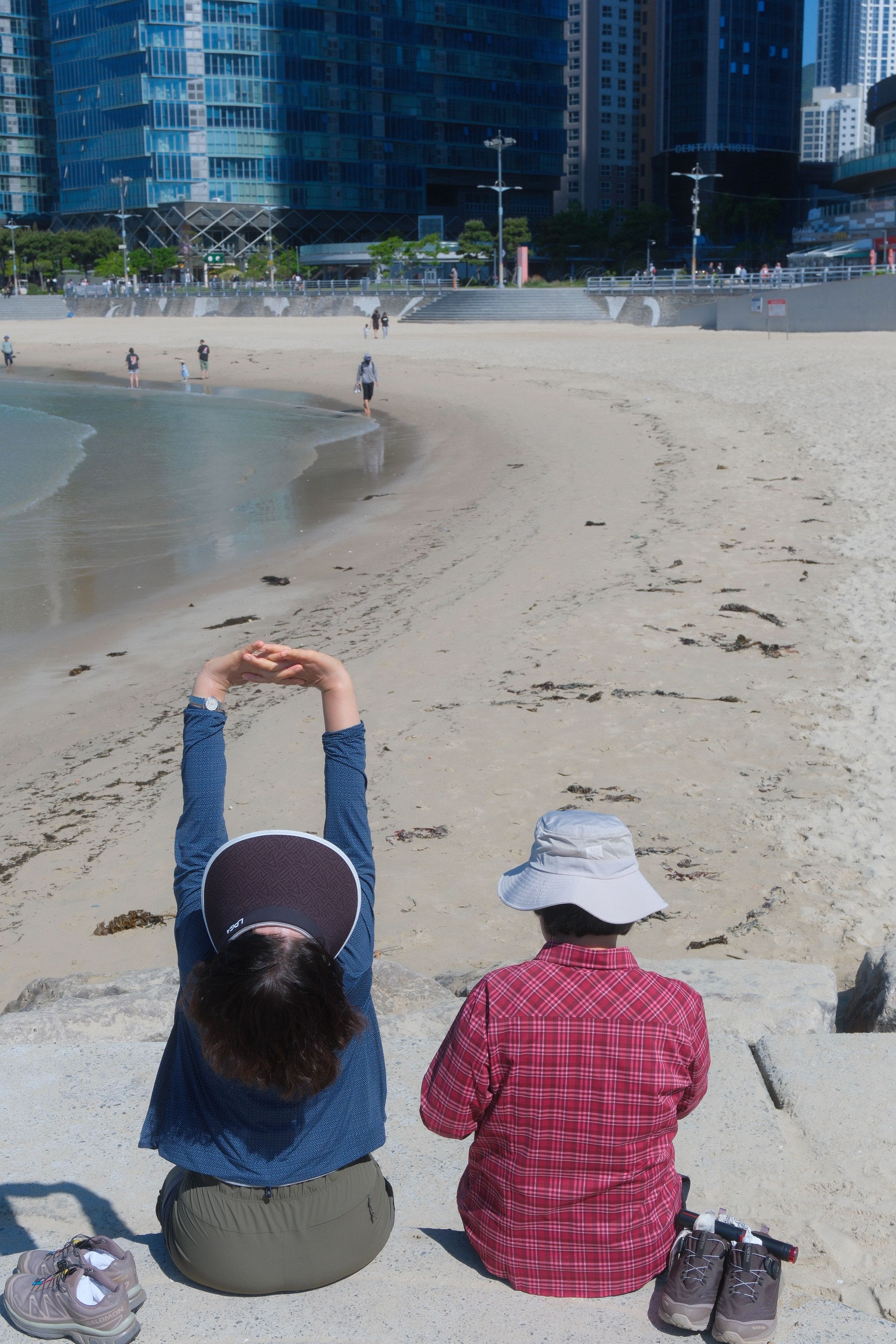 festival musim panas korea dengan suasana pantai Busan dan aktivitas summer di Korea Selatan