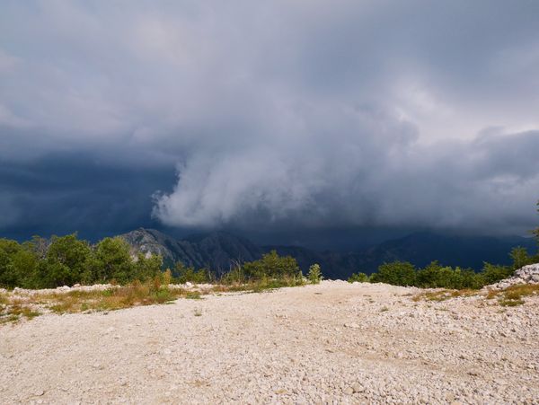 Severe weather hits Rhodes and Lesbos with heavy rain and floods