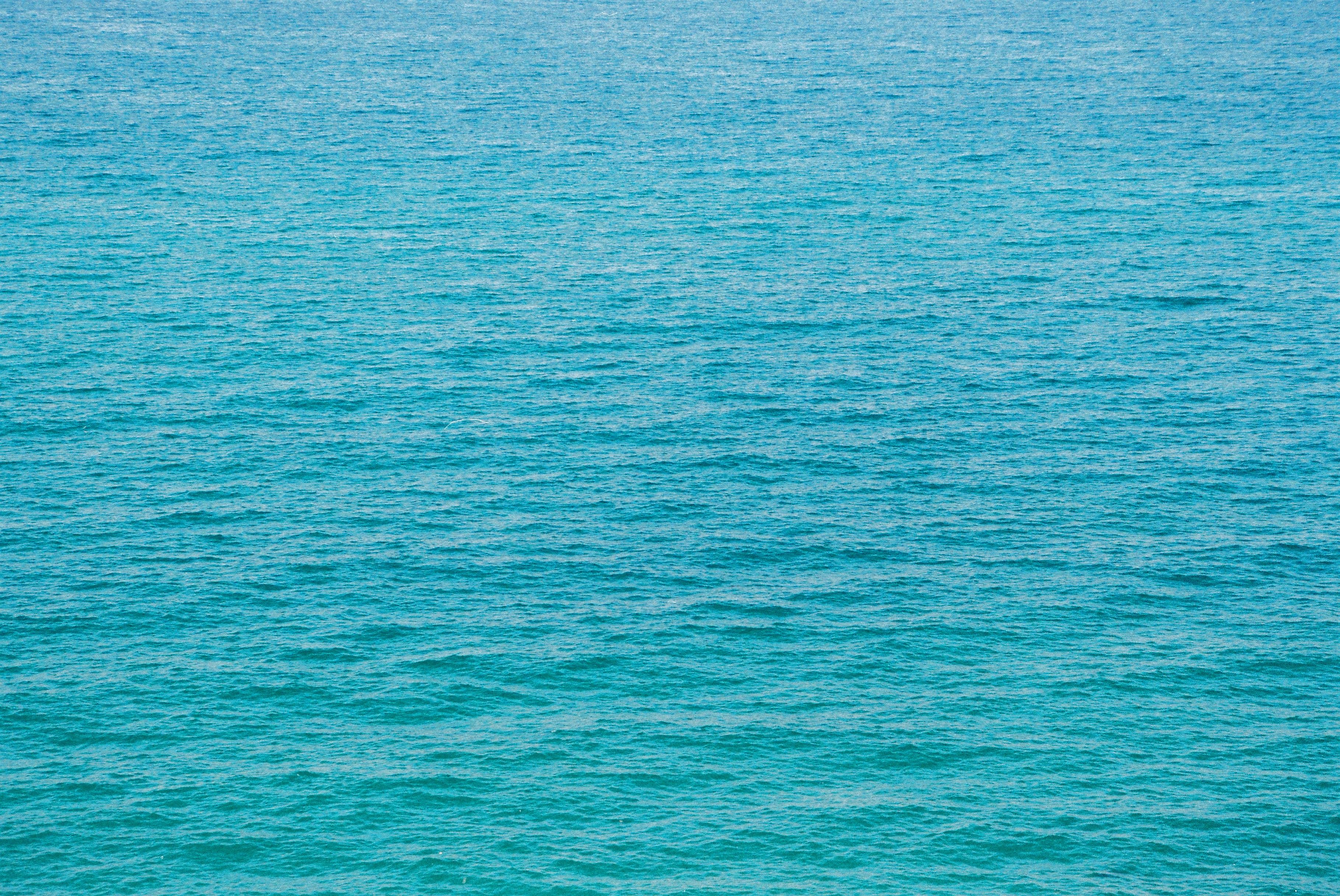 Peaceful turquoise ocean surface