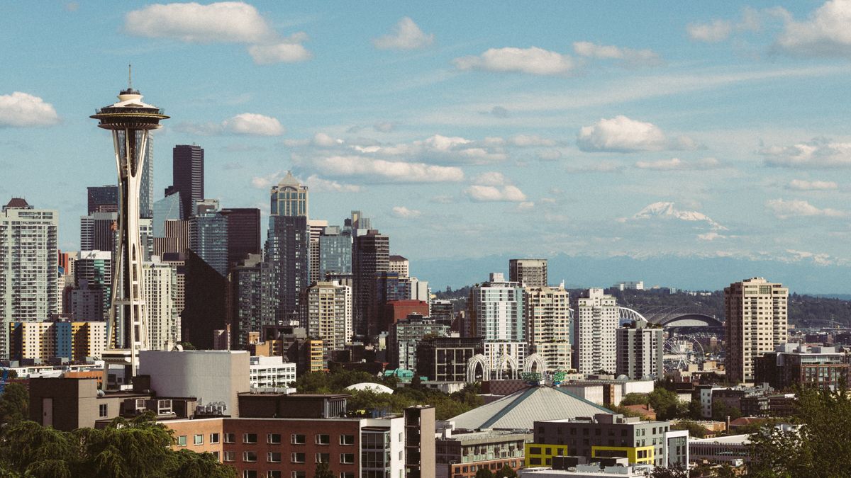 Seattle, WA Holiday Giveaways Near Me: Where to Find Legit Deals