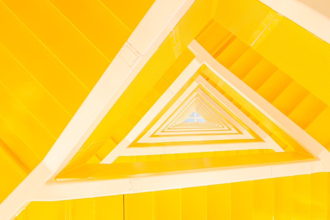 Free Yellow geometric staircase in contemporary apartment Stock Photo