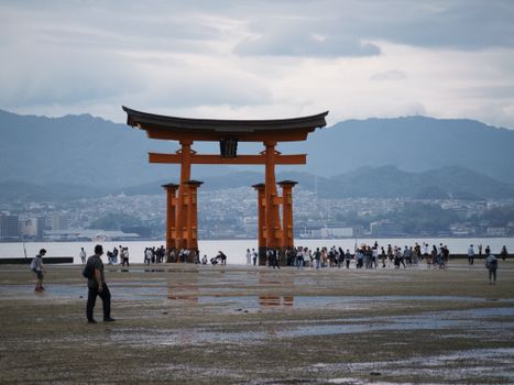 Peace Memorial with a survivor guide — Hiroshima