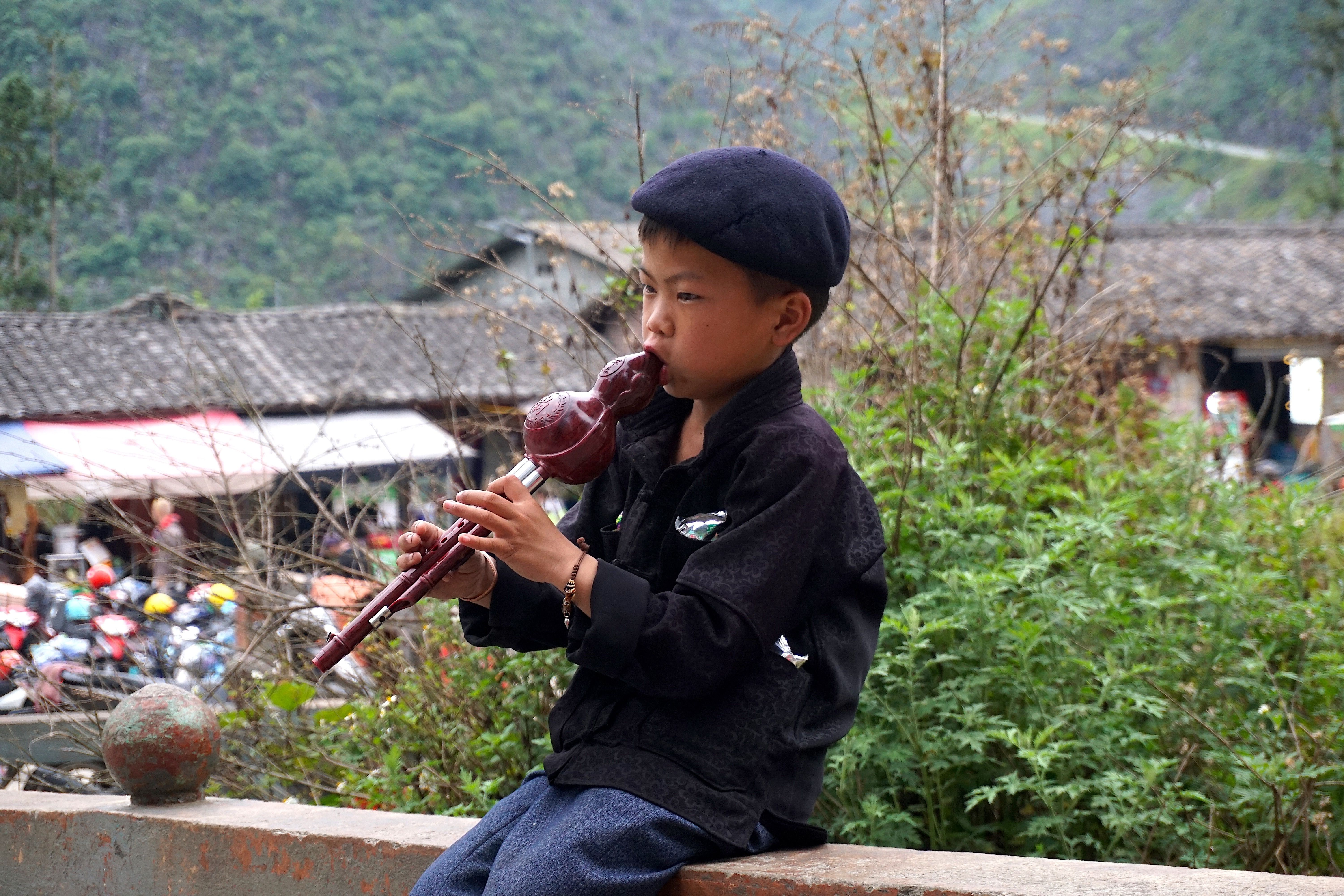 Comparison of Policy Structures for Solo Child Travel