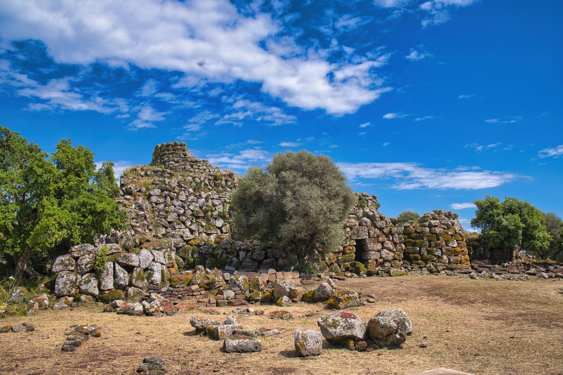 Domus de Janas di Sardinia