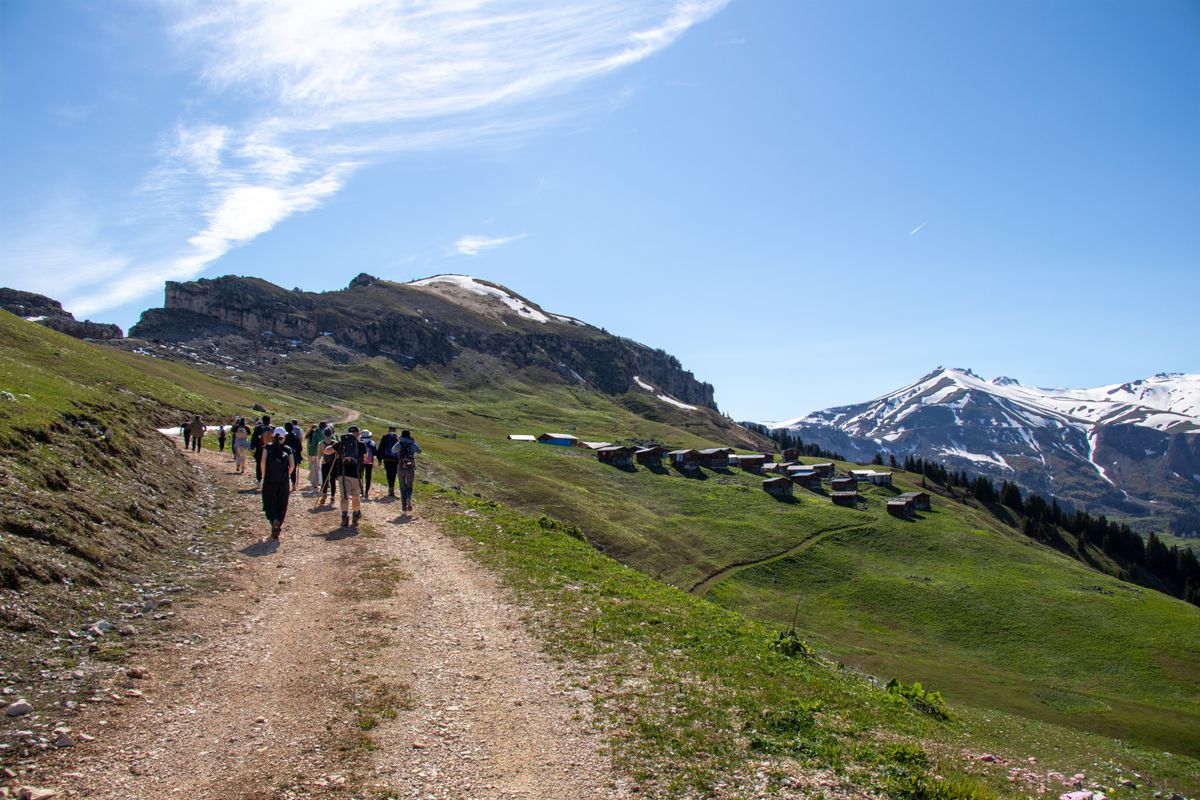 Un Día en la Montaña: Preparación y Consejos