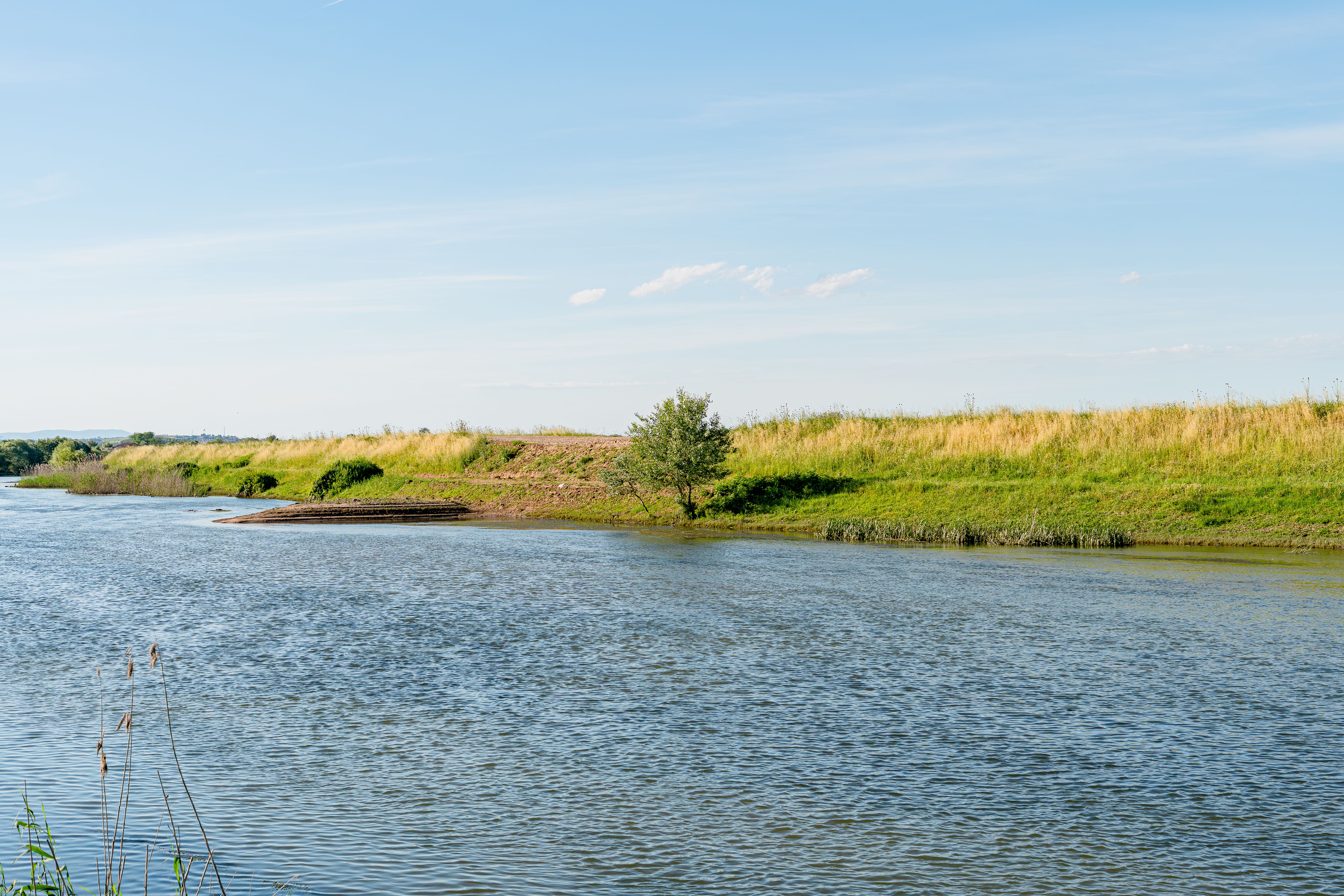 What is a River Bank? - The Institute for Environmental Research and ...