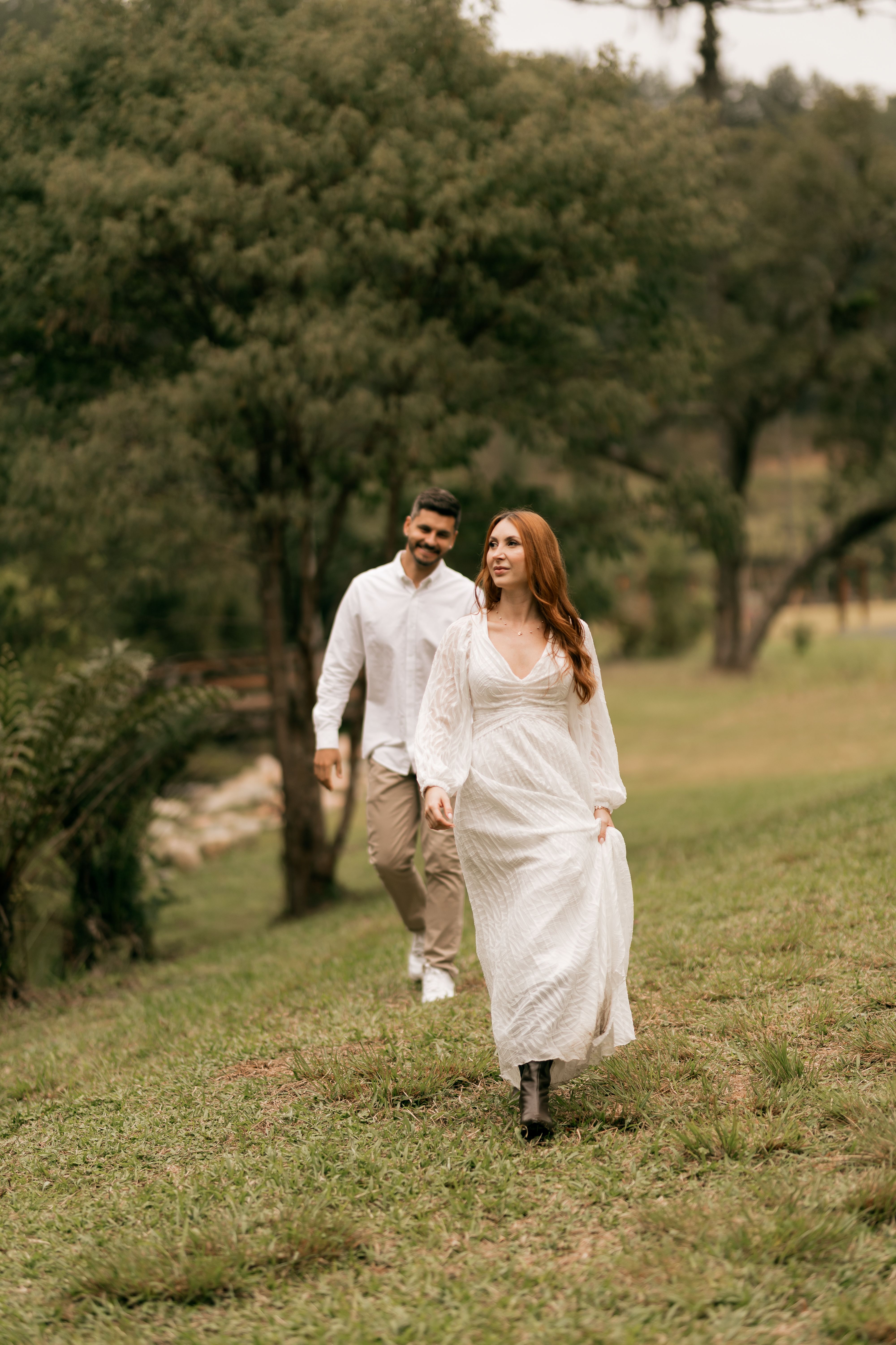 Online dating: starting a conversation on a niche platform