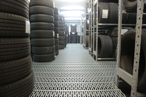 Tyre Shop