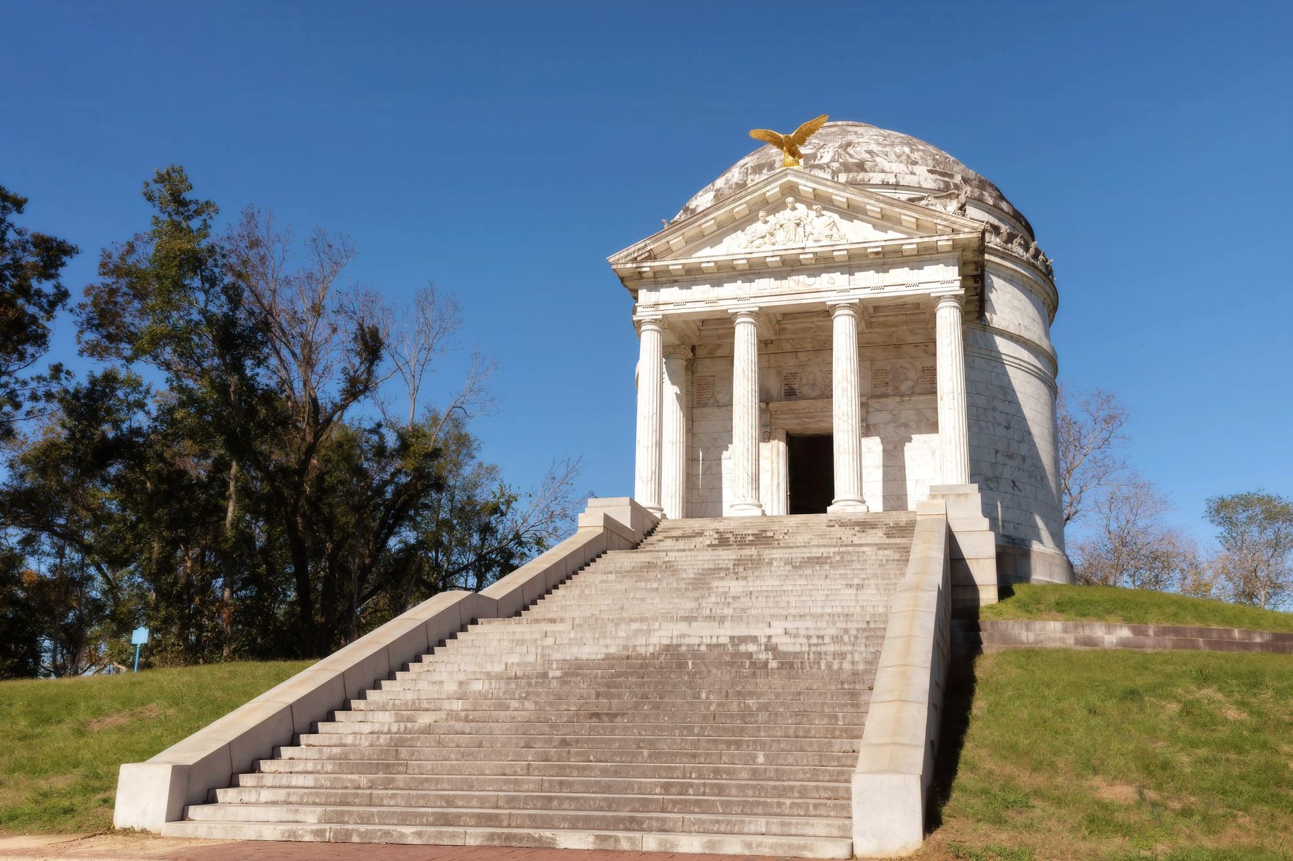 Popular sights in Mississippi Landmarks in Mississippi