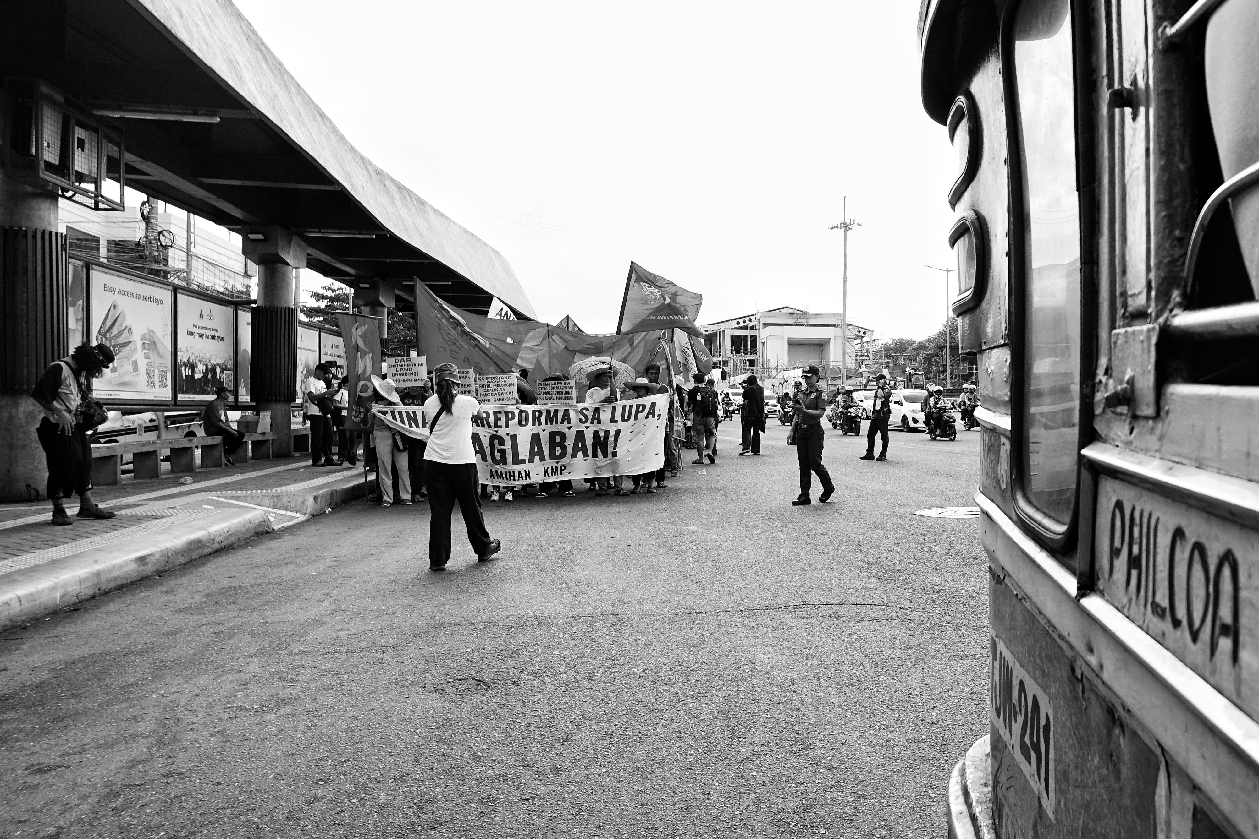 Peringatan! Demo 27 Agustus: Sejumlah Ruas Jalan Jakarta Diprediksi Lumpuh, Warga Diminta Waspada