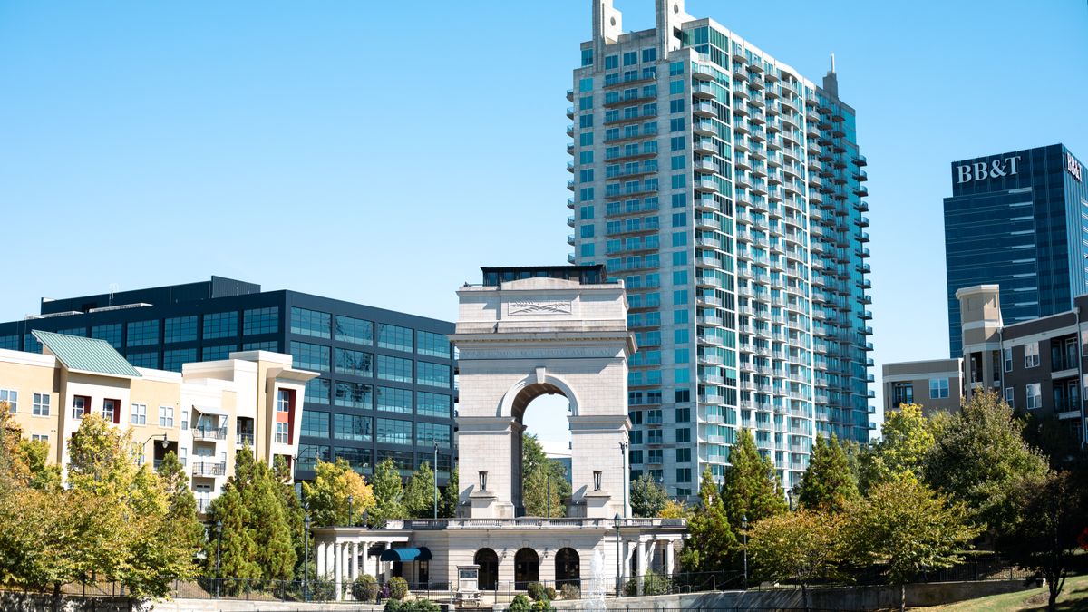 Atlanta, GA Birthday Freebies Near Me: Where to Find Legit Deals