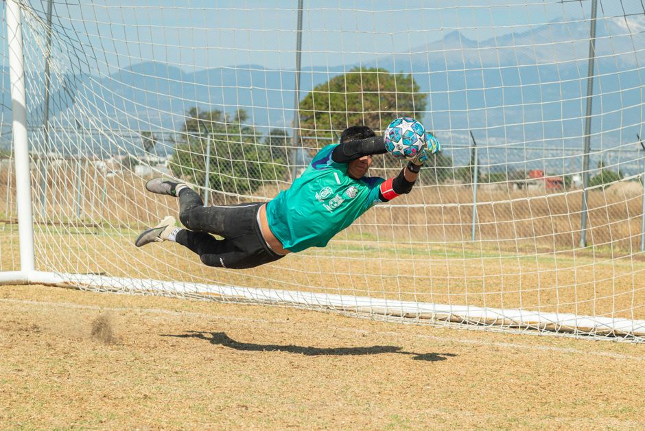 Canada's Max Crépeau Shines as Goalkeepers Steal the World Cup Spotlight