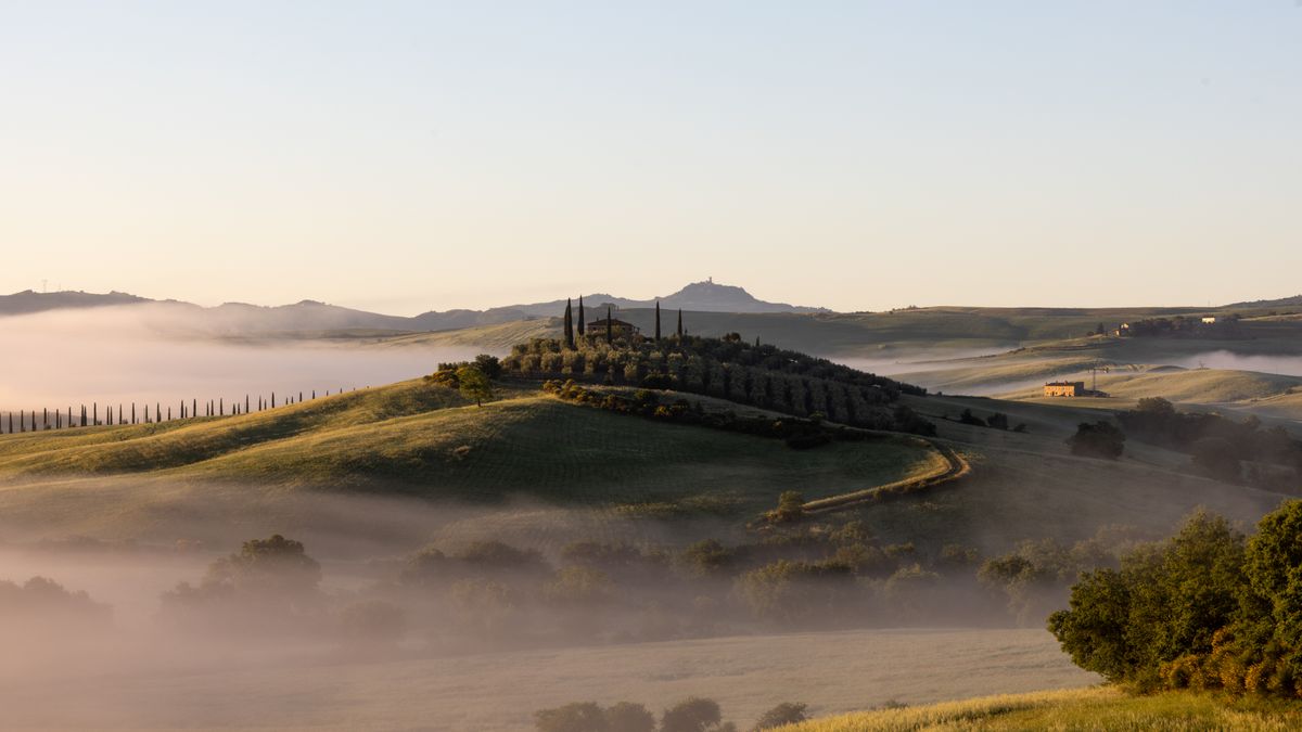 Val d'Orcia public-road landscape loop