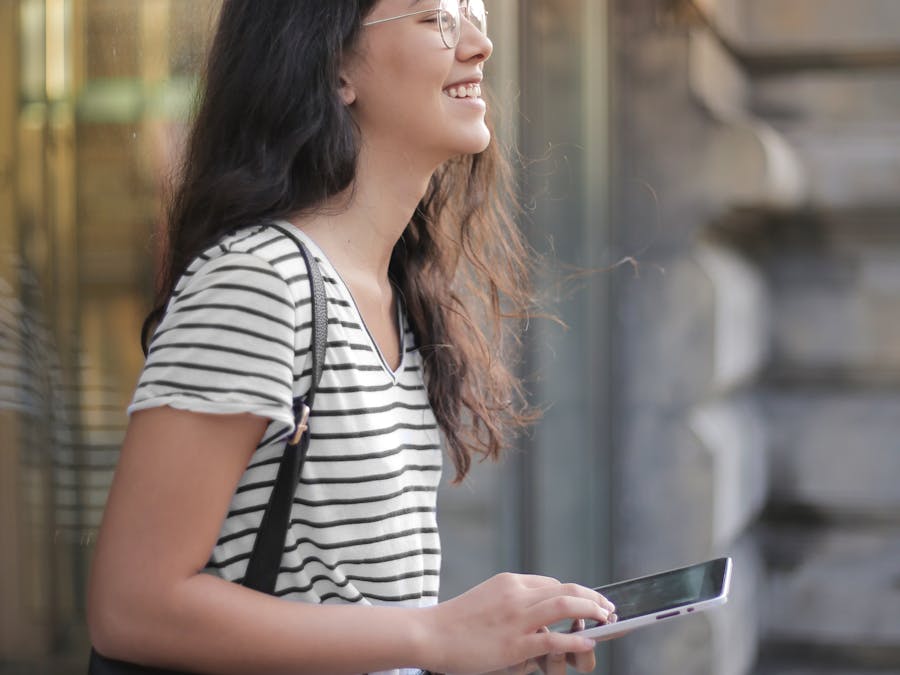 What are 3 responsibilities you have when using social media?