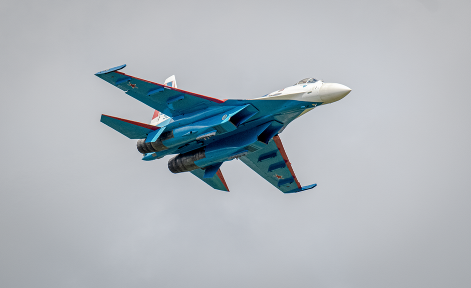 Russian Strikes Reported in Ukraine Frontline City as Diplomatic Talks Approach