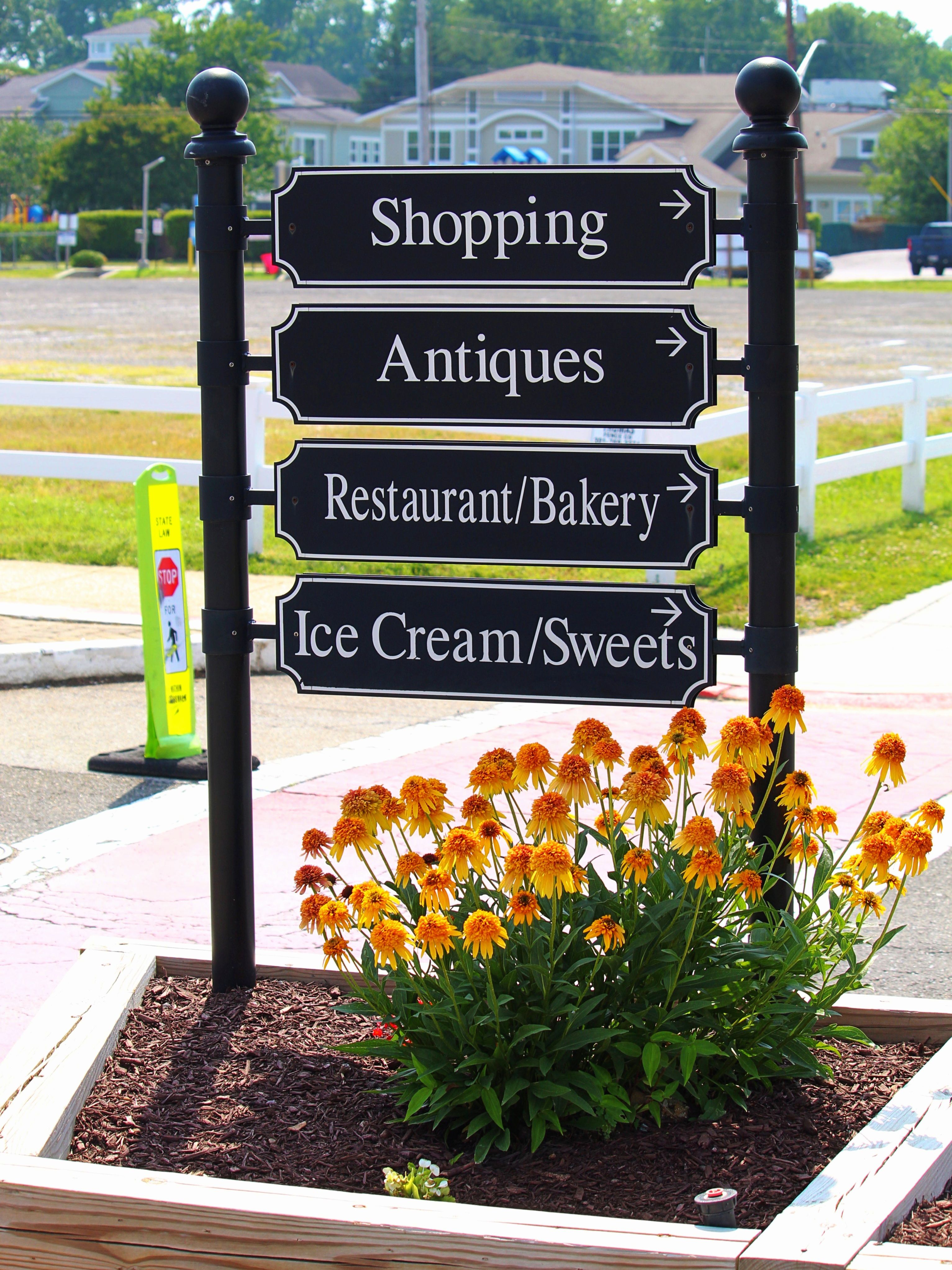 Outdoor directional signage exposed to daylight