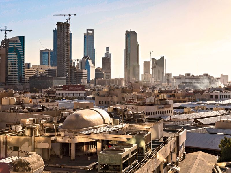 العقارات والتطوير