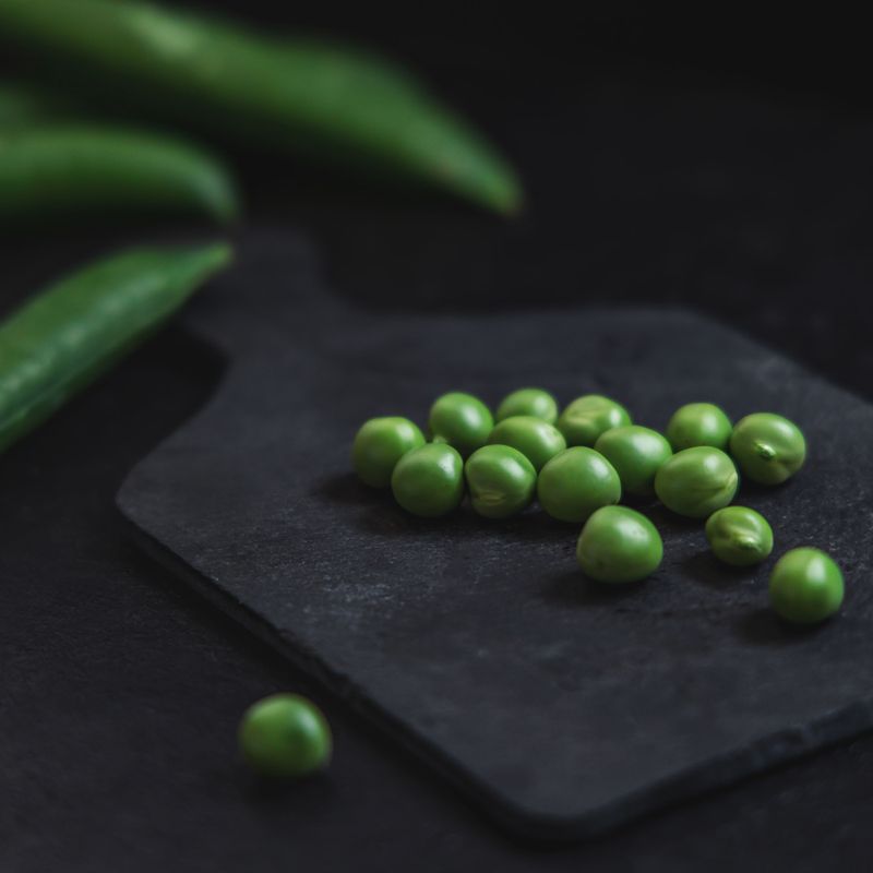 One-Pot Green Split Pea and Mint Dip
