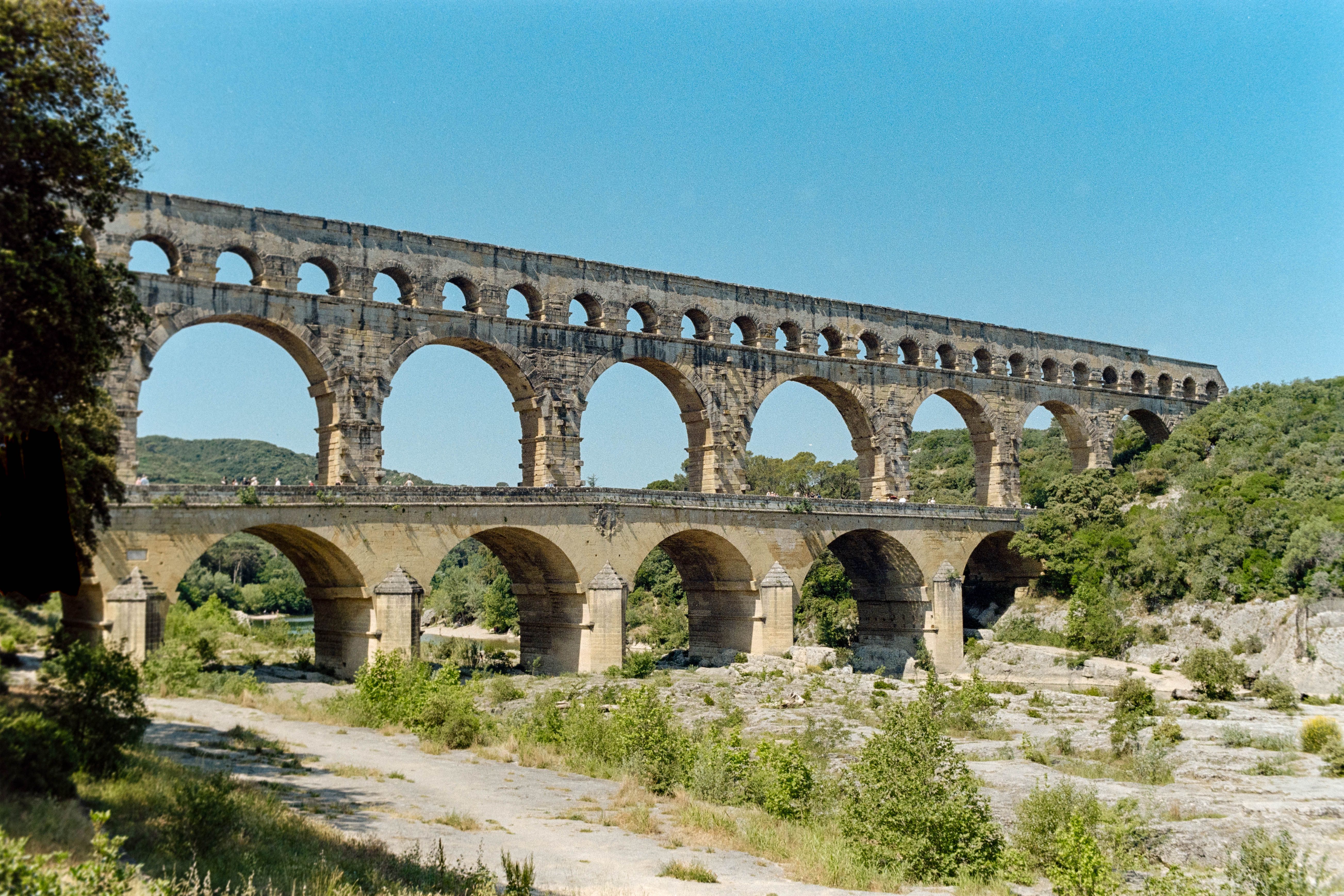 Nîmes