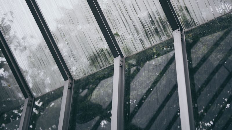 Wintergarten Schallschutz: Regen, Verkehr, Nachbarn