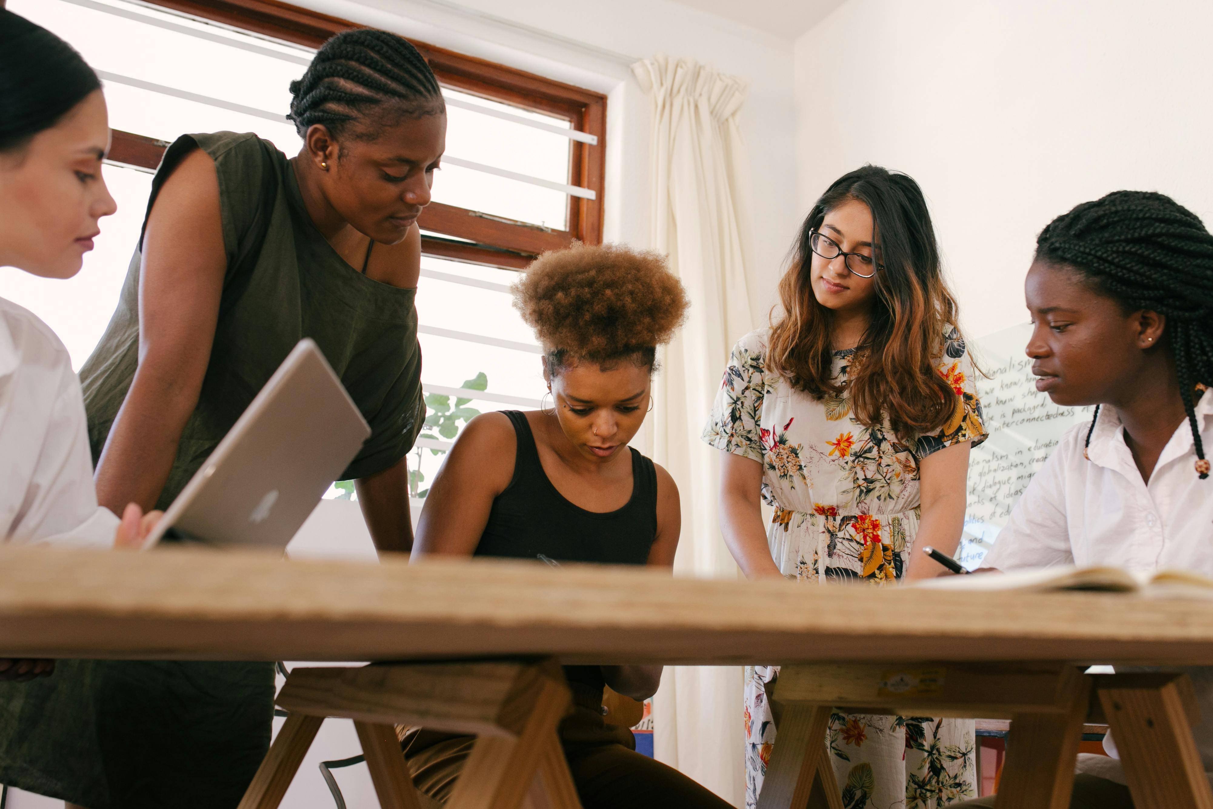 Happy retirees enjoying financial freedom in 2025