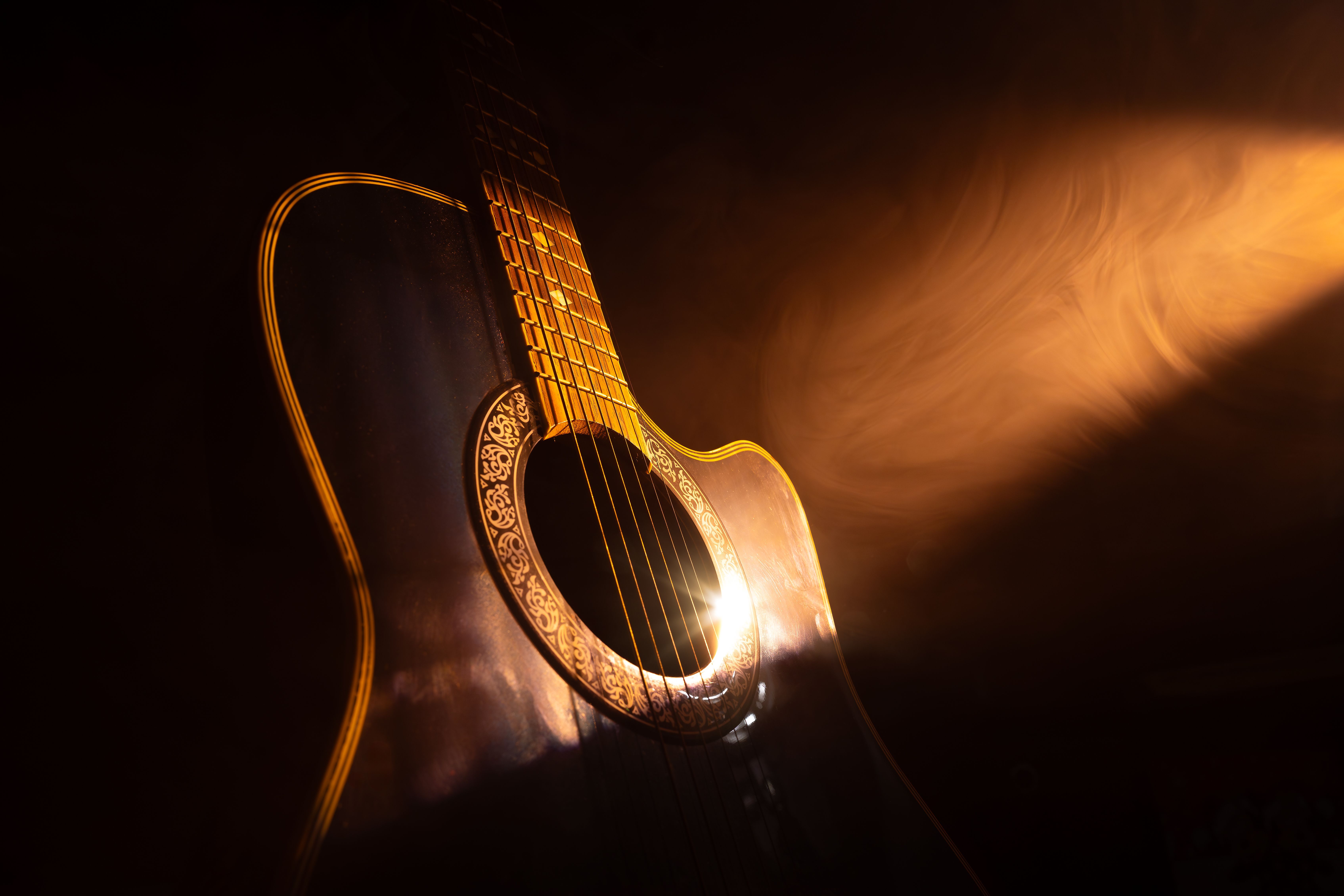 Guitare classique, folk ou électrique : laquelle choisir pour débuter ?