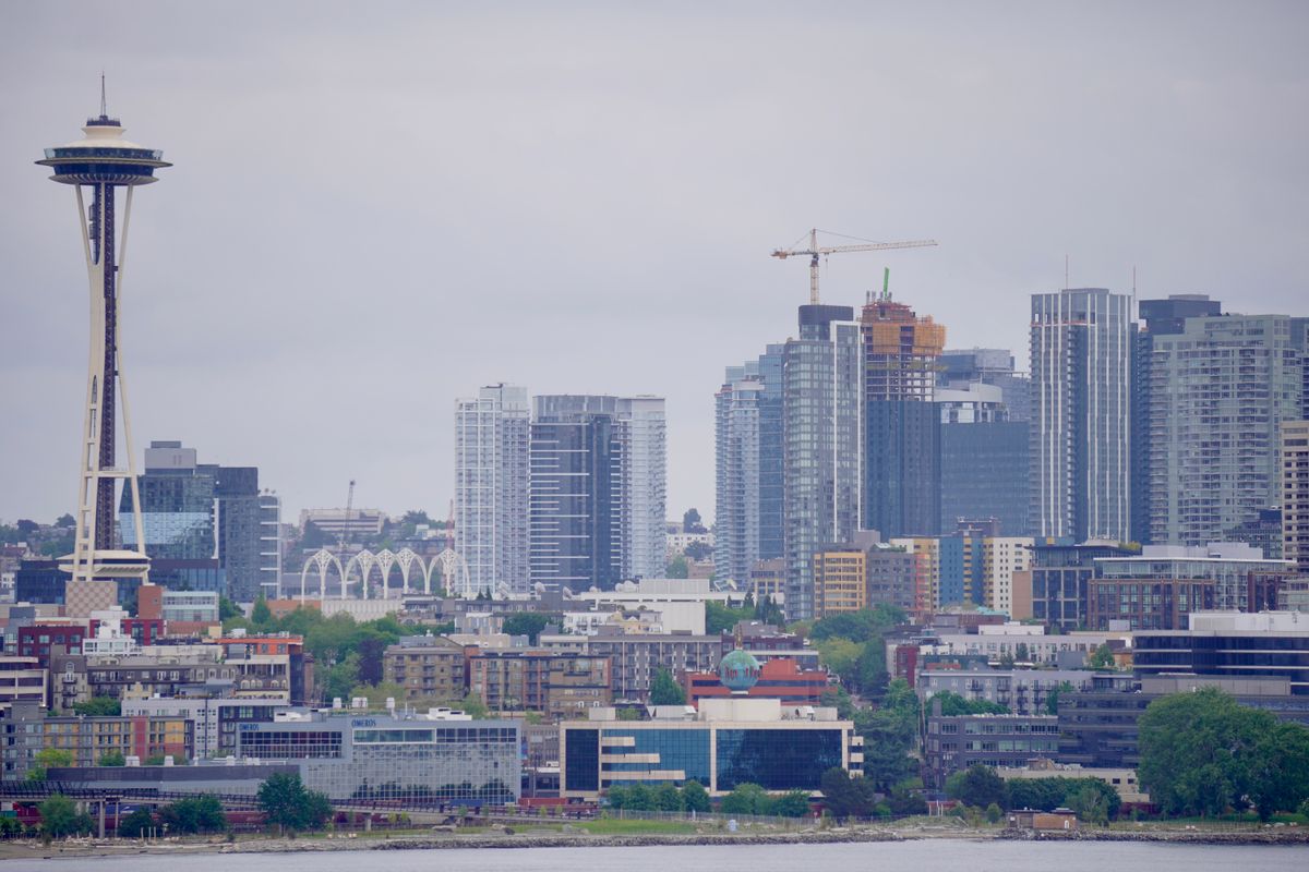 Seattle Skyline with Space Needle in View · Free Stock Photo