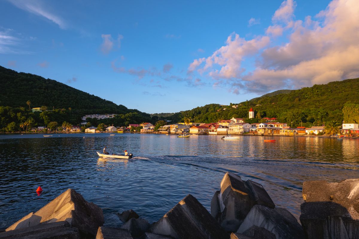 Carte Martinique et Guadeloupe : quelle île choisir ? - 3. Les plages : quelle destination pour se baigner et se détendre ?