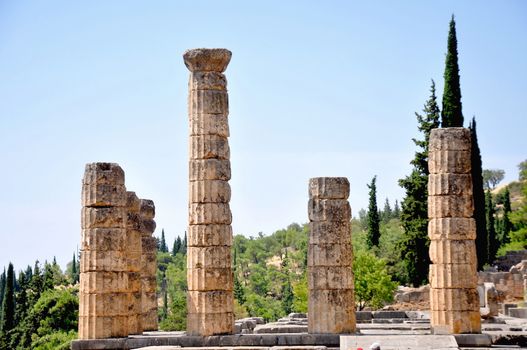 Delphi oracle day trip — Athens