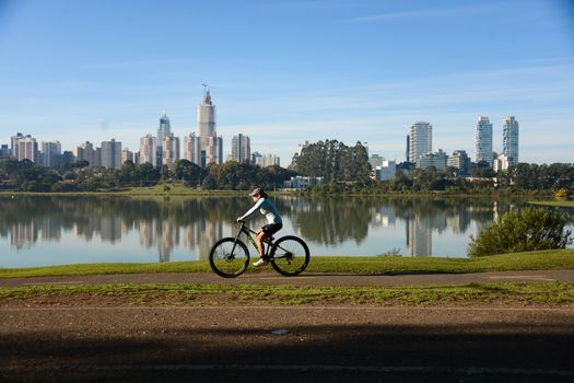 Pedalando em Curitiba - imagem 2