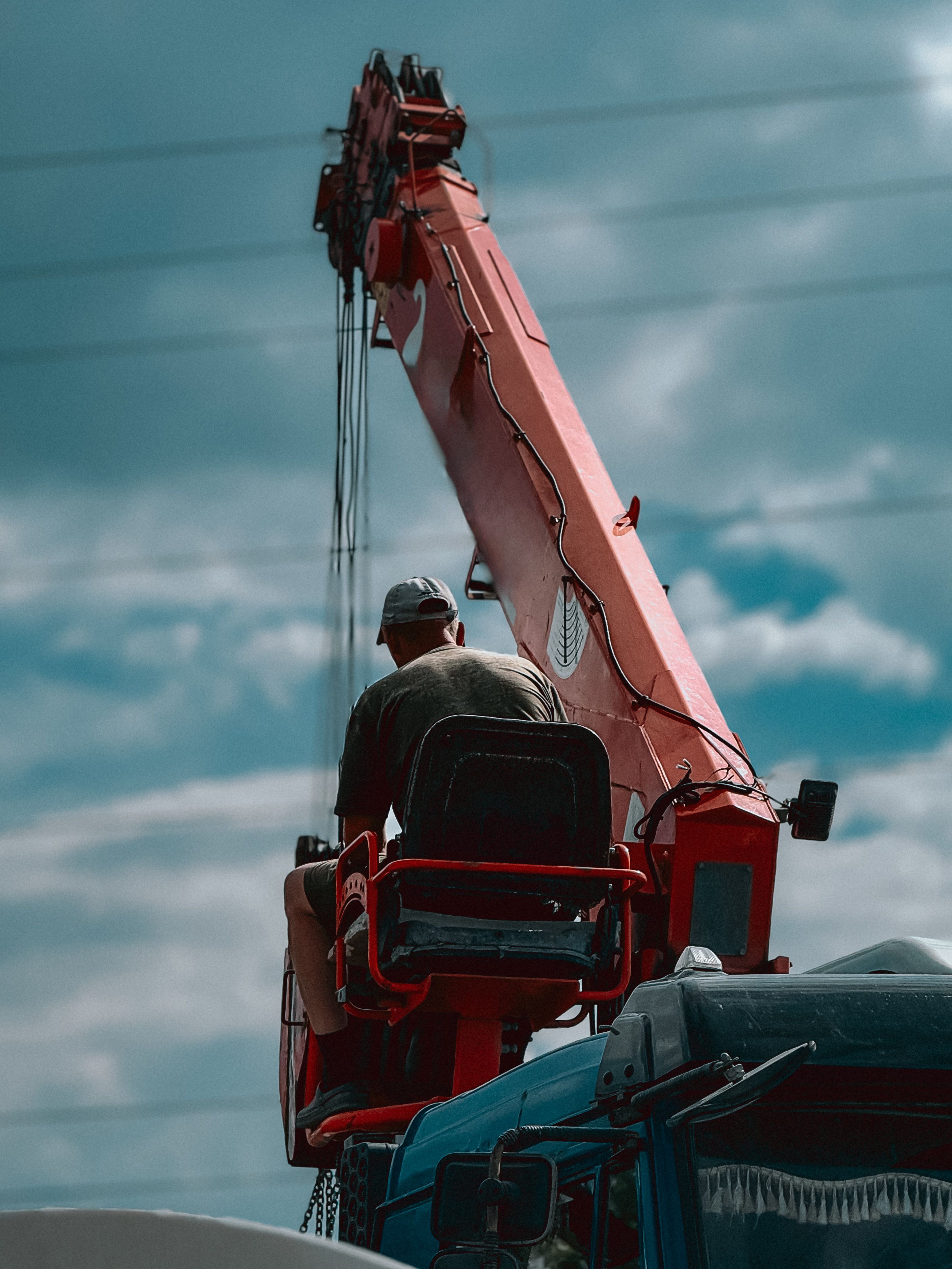 Crane / Boom Truck Operator