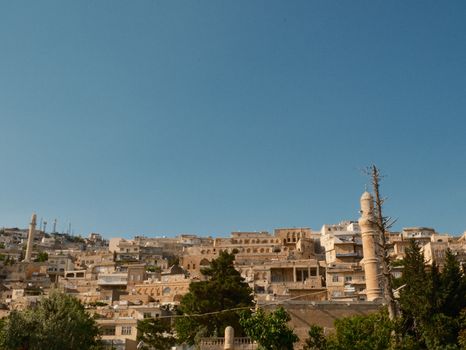 Old Mardin stone alleys walk — Mardin