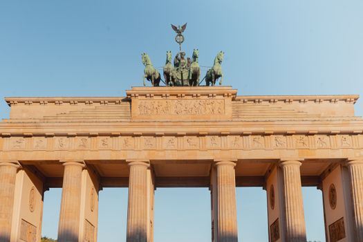 Kreuzberg food and street art walk — Berlin