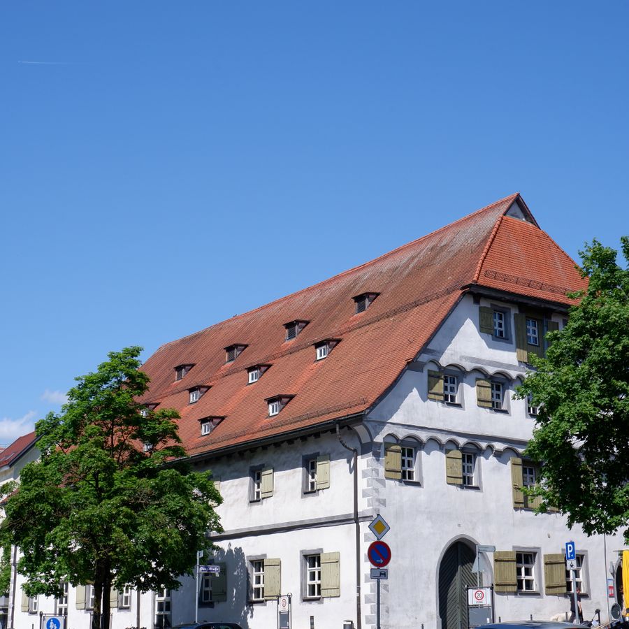 Auszubildende mit Schutzausrüstung