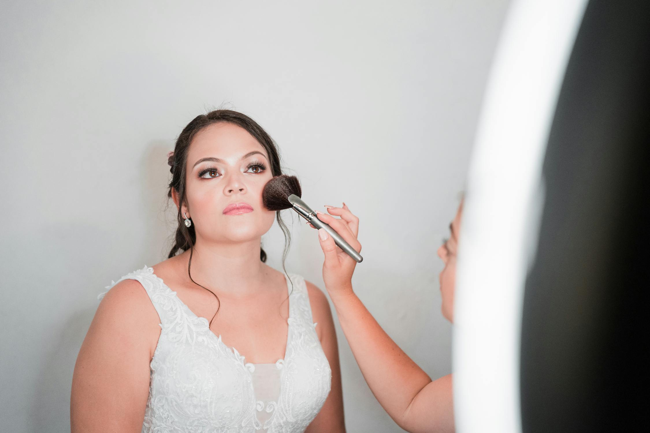 CURSO DE MAQUILLAJE DE NOVIAS