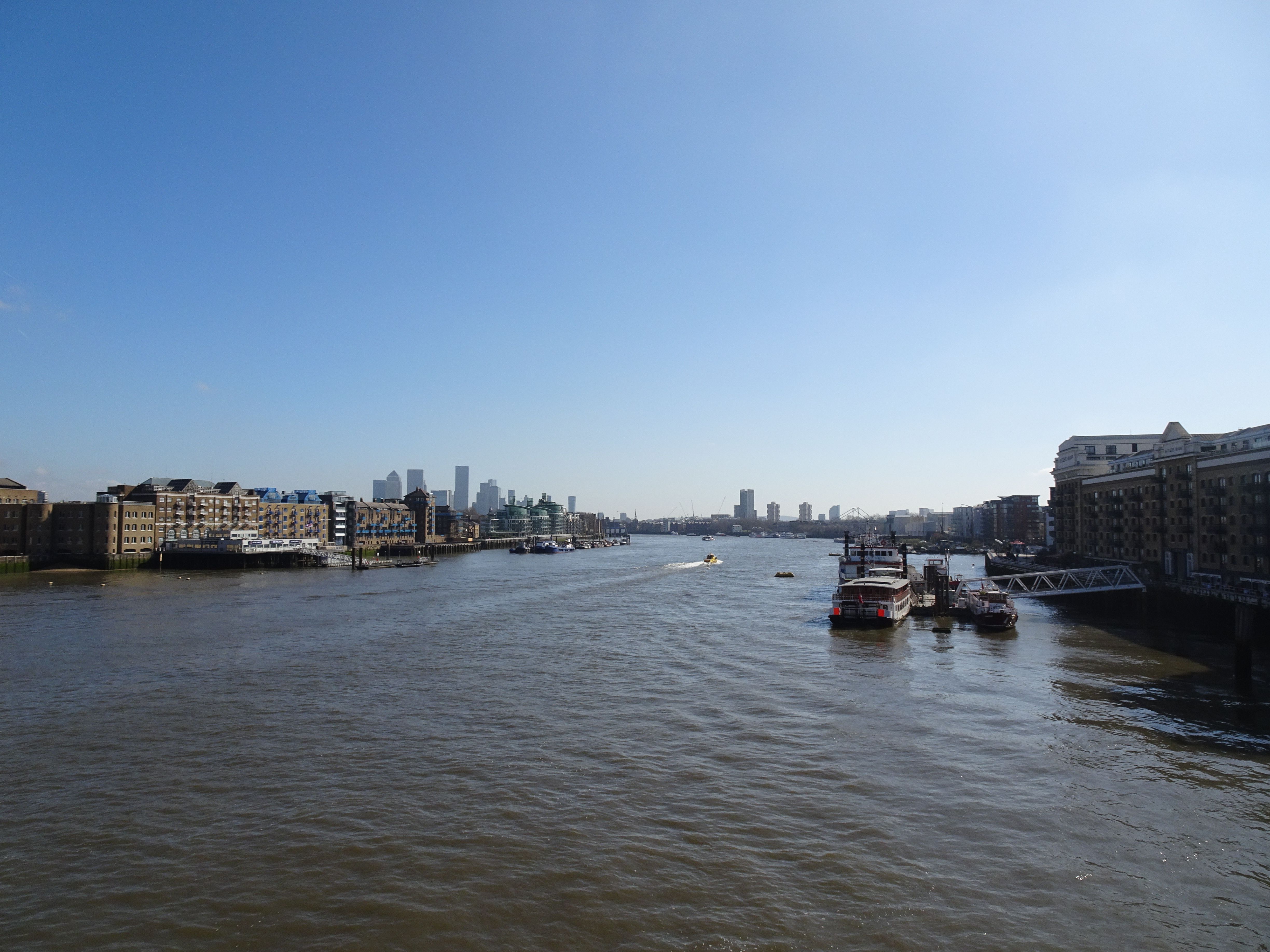 Thames E. coli 60 times safe limit after spill