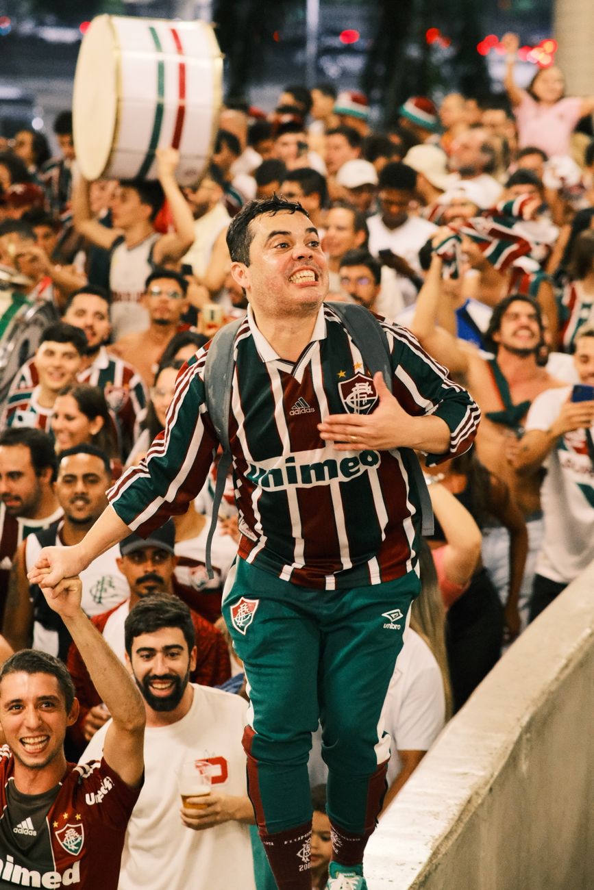Idole von Fluminense und Freunde, Fred und Thiago Neves, treffen sich am Spielfeldrand in Xerém im U-20 des Carioca-Wettbewerbs wieder